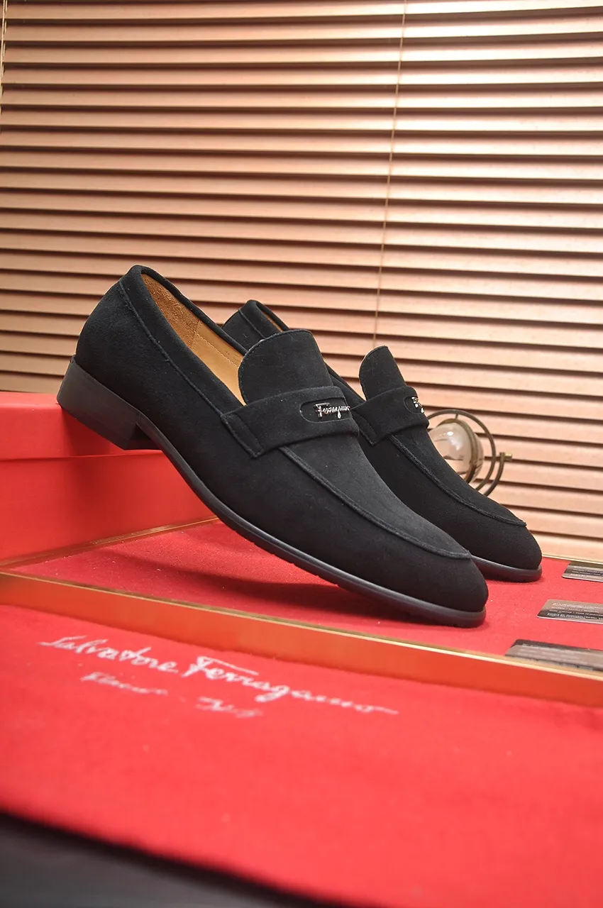 Men's shoes 💰520💶【Ferragamo/Ferragamo】The latest model in the counter. Original imported high-quality cowhide with open sides + imported 🐂 water-dyed cowhide lining + original luxury metal buckle + original combination outsole. No pressure for comparison. 38--45 (45 is custom-made and cannot be returned or exchanged)